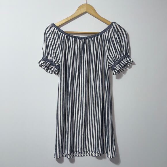 Max Studio Short Sleeve striped Blouse women’s size medium - Picture 2 of 7